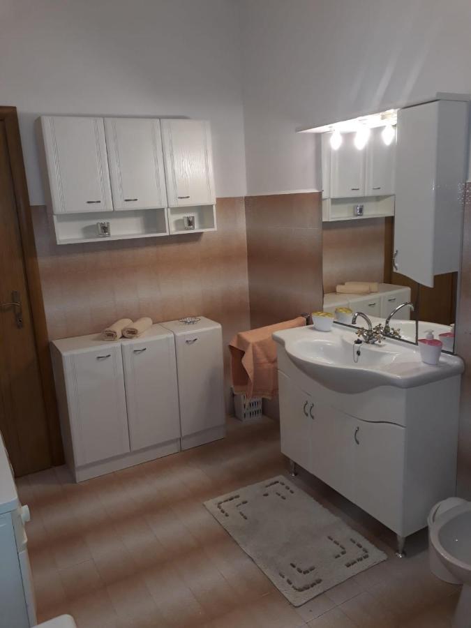 Quality Vila "Comfort" トロギール エクステリア 写真