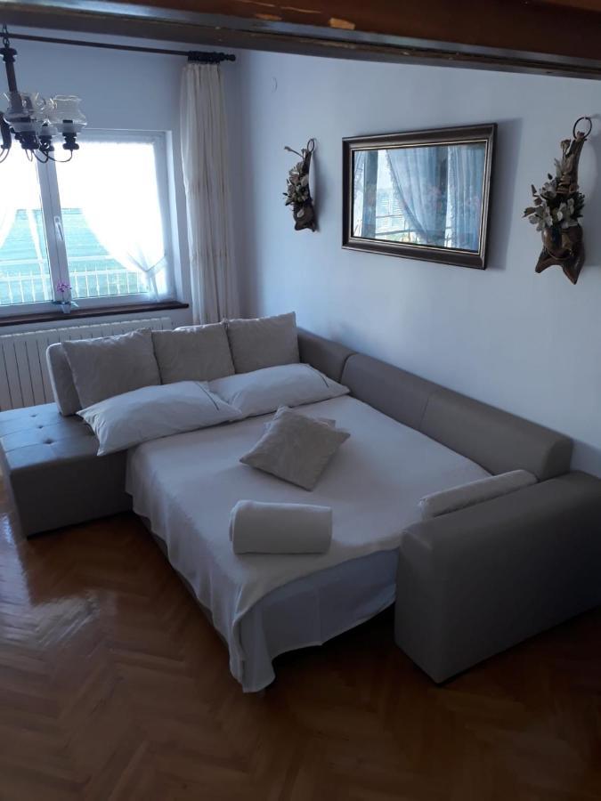 Quality Vila "Comfort" トロギール エクステリア 写真